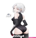 Drake posts hentai