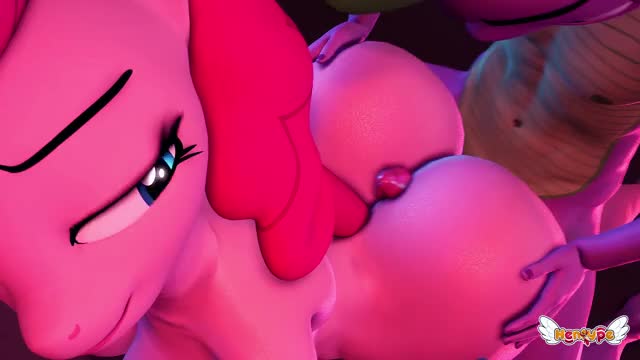 In the club with pinkie