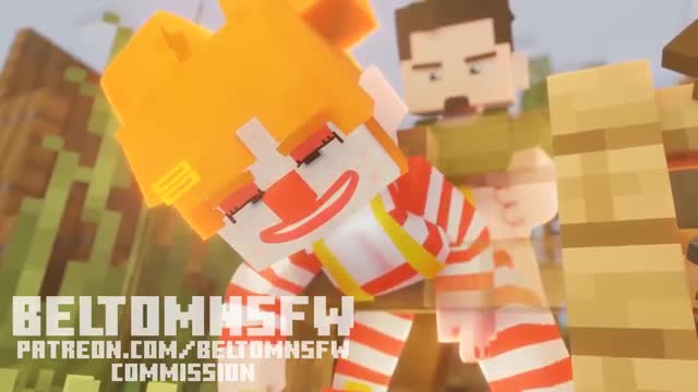 MInecraft Clown stuck in fence (beltomNSFW)