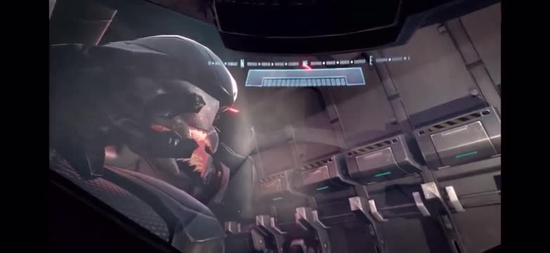 Sangheili double team a spartan