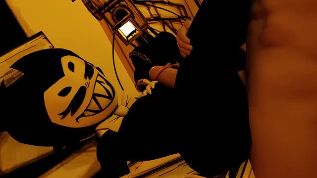 Studio With Big Thighs