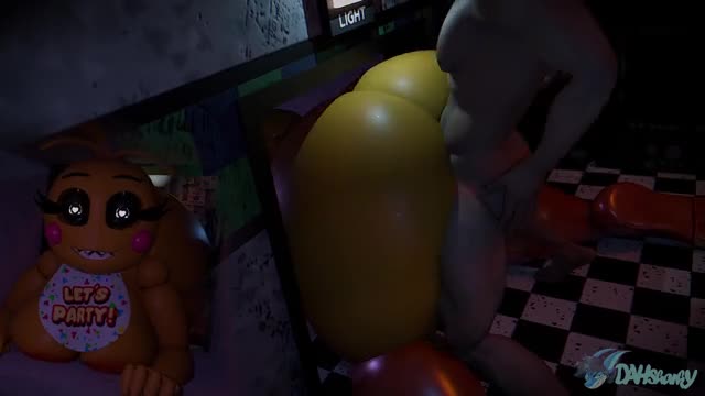 Toy Chica Trapped in Vent [DahSharky]