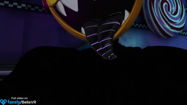 Toy chica breast flash