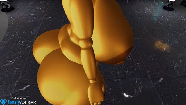 Toy chica breasts
