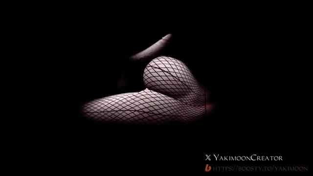Twerking cock in mesh tights