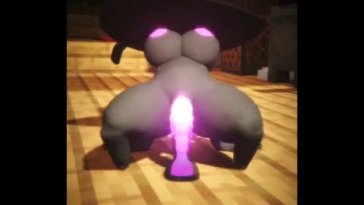 Endergirl masterbating and squirting
