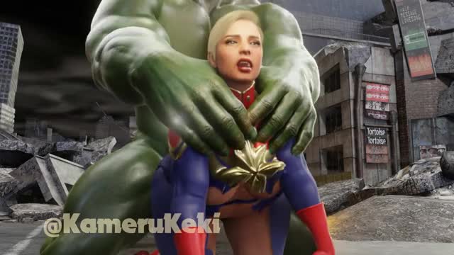Hulk gives Captain Marvel Backshots