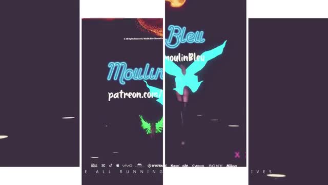 MB008_FashionShow01_AngelWing