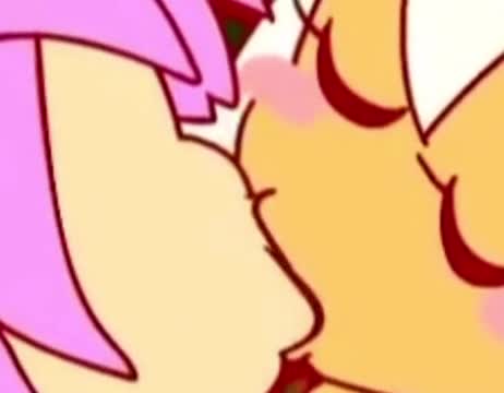 Minus8 kissing extended kirby