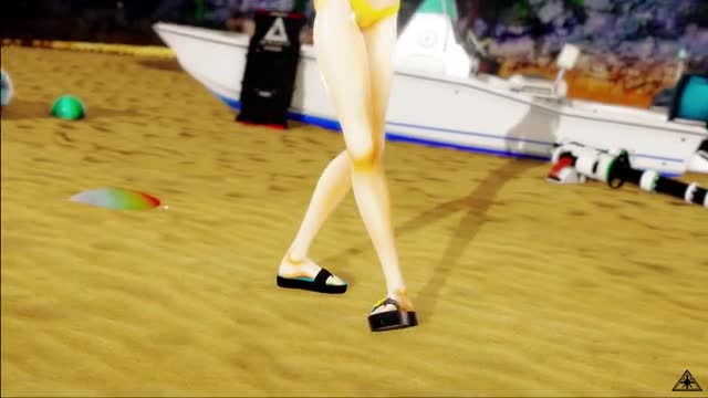Nonomi entices at the beach