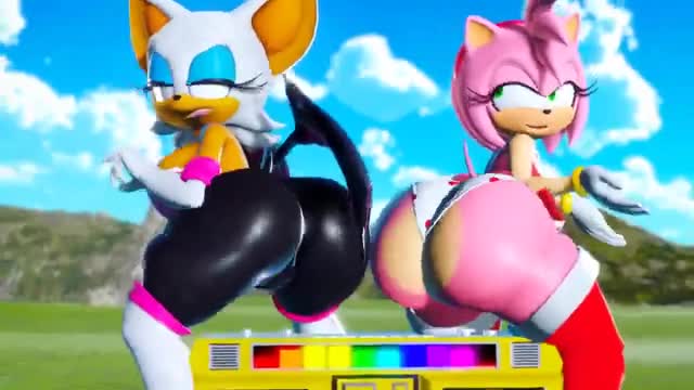 Rouge and Amy Bouncing Ass