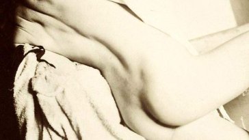 Old desnuda