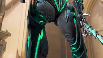 Hela wins