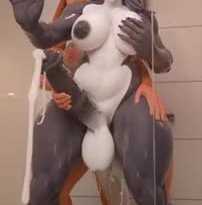 Scalie futas showering