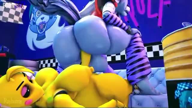 Roxanne wolf riding futa toy chica cock