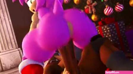 Amy smashing Whisper