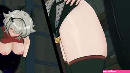 Caesar Stuck in Wall