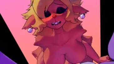 Susie Fucks Noelle Holiday