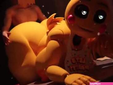 Toy Chica Doggystyle POV