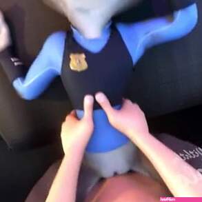 Judy Hopps laying back POV