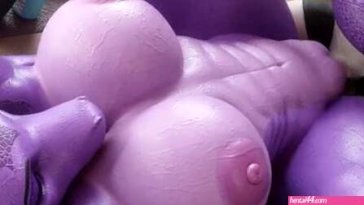 Yoga Stretching – Nude (2K) – (Sound)